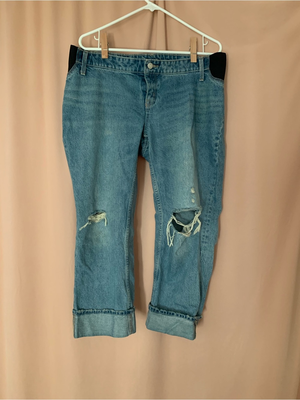 Isabel’s Maternity Distressed “boyfriend” jeans -Classic Cropped/Cuffed Casual